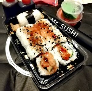 Plant Based Chicken Sushi & Inari #Veganuary at Mr Sushi in Groningen