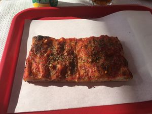 Vegan margherita at Buono - La Pizza Al Taglio in Quarteira