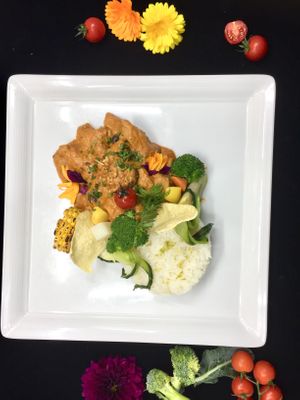 Planted chicken curry at Hotel Restaurant Bahnhof in Giswil