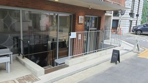 exterior of location - downstairs at Perlen - 펠른 in Seoul