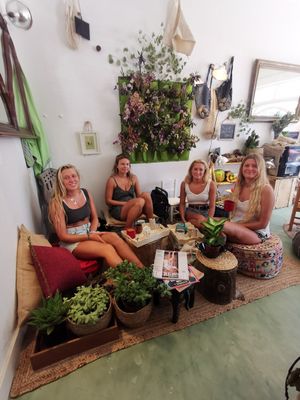 Roots family and friends at Roots in Aljezur