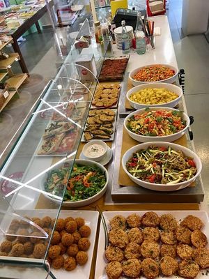 counter  at Pacha Mama Bio in Recanati
