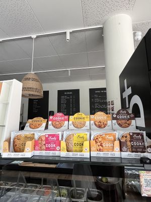   at Happy Bowl in Morges