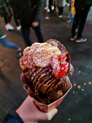 Bubble waffle at Bubblewrap Waffle in London