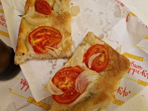 Focaccia cipolle e pomodoro at La Pia in Monterosso Al Mare