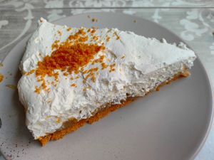 Tarta de zanahoria at Hazme Vegano in Barcelona