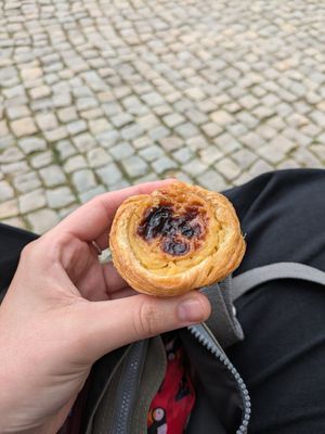  at 8100 Café in Loule