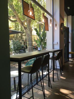 Lots of natural light at Coworking Coffee in Perpignan