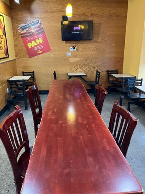  at Toppers Pizza in Bloomington