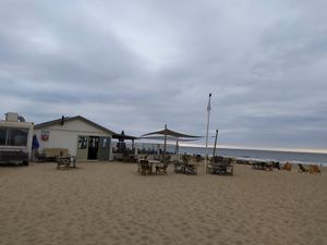 Terrace at the beach ⛱️ at Strandtent Het Puntje in The Hague