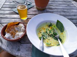 Lovely vegan Thai meal at Strandtent Het Puntje in The Hague