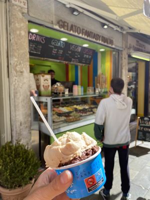 Took hazelnut and chocolate 🤩  at Gelato Fantasy - San Giovanni in Venice