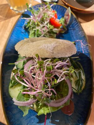 Green bagel with cream cheese at Bibliotheek Oosterschelde in Goes