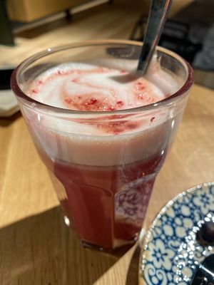 Chai latte with raspberry at Bibliotheek Oosterschelde in Goes