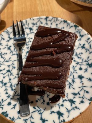 Brownie at Bibliotheek Oosterschelde in Goes