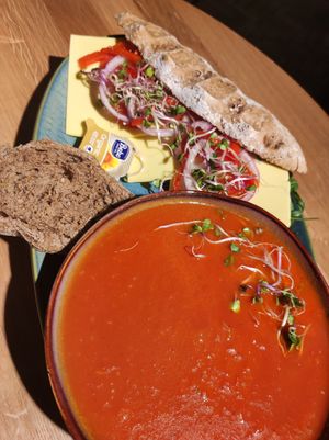 Pommodori soup with "broodje gezond" at Bibliotheek Oosterschelde in Goes