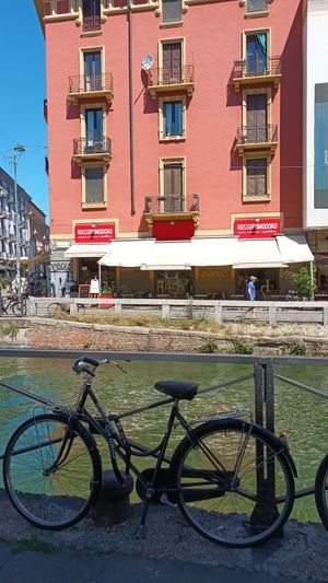 Restaurant at Rossopomodoro - Naviglio Grande in Milan