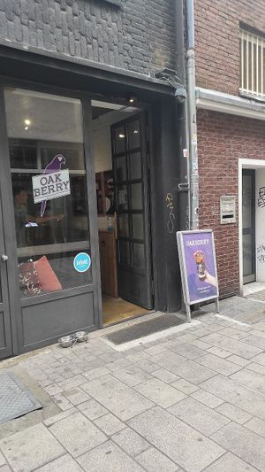 Outside at Oak Berry in Dusseldorf