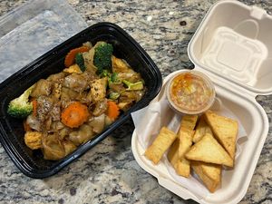 Vegan Fried Tofu and Vegan Pad See Ew   at Phuket I'm Vegan in Murrieta