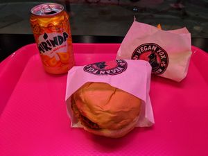 Avocado burger at VEGAN FOX in Buenos Aires