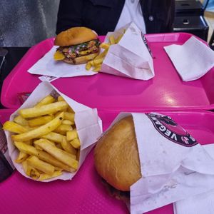  at VEGAN FOX in Buenos Aires