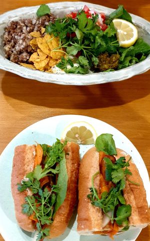 taco rice and tempeh bagette at Veggies - 베지스 in Seoul