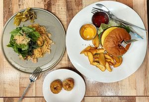 Perilla oil pasta and loving hut burger! at Loving Hut - Yeoksam Branch 러빙헛 서울 역삼점 in Seoul