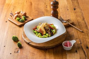 Sun-dried Broccoli Pasta at Loving Hut - Yeoksam Branch 러빙헛 서울 역삼점 in Seoul
