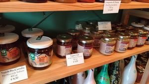 Cocoa-hazelnut spread at Hop & Dope in Milan