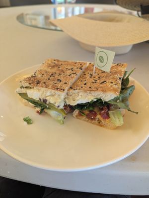 Vegan roll at Nitmiluk Cafe in Nitmiluk