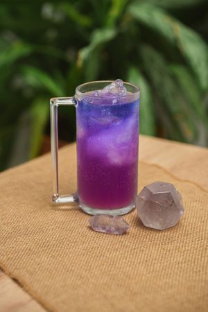 Butterfly pea lemonade at Prana Café in Cancun