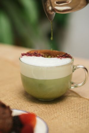 matcha latte at Prana Café in Cancun