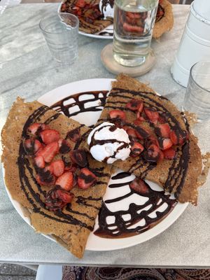 Vegan strawberry and chocolate crepes 😍  at Flo's Crêperie in Noosa Heads