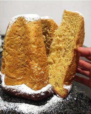 Pandoro at La Pasticceria Vegana in Baronissi