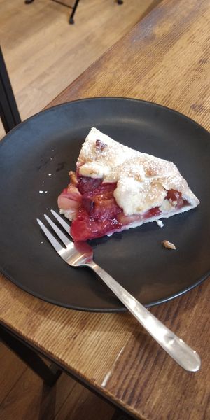 Cake at Linka in Budapest