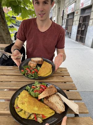 Vegan omelettes, stuffed with veg & served with delicious soft sourdough  at Linka in Budapest