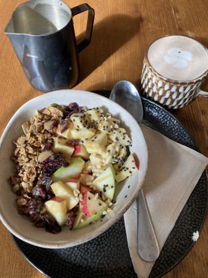 Vegan granola and hot chocolate   at Linka in Budapest