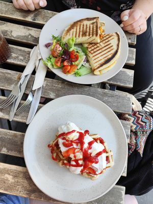  at Linka in Budapest