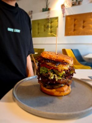 This burger is HUGE! And very yummy at BUNT Bistro in Cluj-napoca