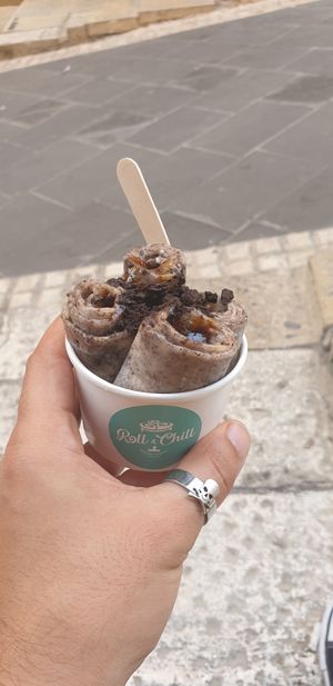Oreo and banana vegan roll at Roll & Chill in Valletta