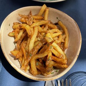 Frites gremolata  at Aux Pigeons Blancs in Saint-jean-de-luz