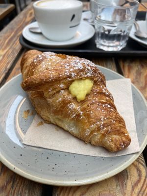 Croissant with lemon cream   at Pappare' in Trento