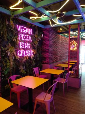 Interior at Freedom Pizza in Madrid