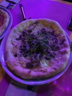 Tartufi e Funghi at Freedom Pizza in Madrid