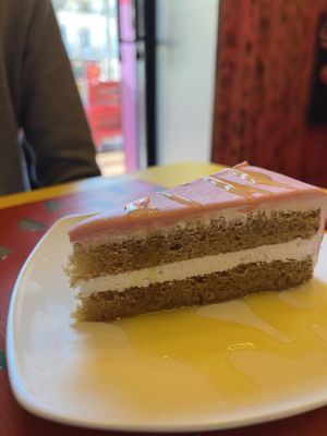 Pantera Rosa at Freedom Pizza in Madrid