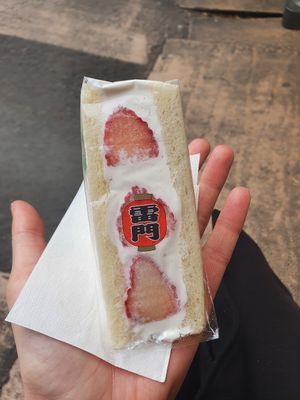  at Hatoya's Vegan Fruit Sandwiches in Tokyo