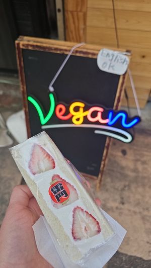 Strawberry fruit sandwich at Hatoya's Vegan Fruit Sandwiches in Tokyo