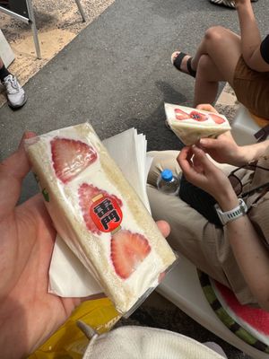 at Hatoya's Vegan Fruit Sandwiches in Tokyo