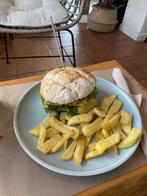 Beyond vegan burguer  at Café la Playa in Ribadesella