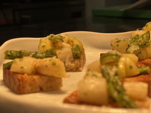 Crostini agli asparagi  at Isolino Ristorante Wine Bar in Locarno